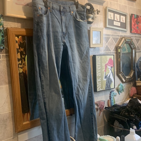 Levis jeans - Picture 2 of 8